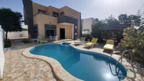 Villa Booling